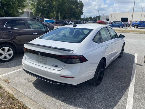 Used 2023 Honda Accord Sport image 18