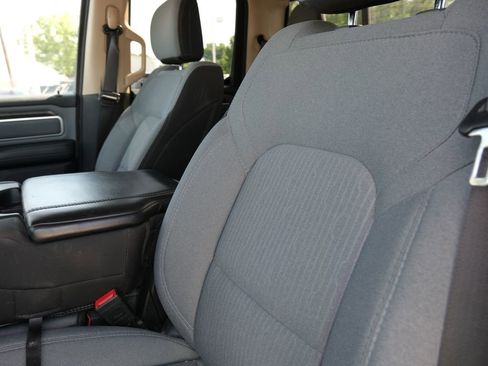 Used 2020 RAM 1500 Big Horn AWD/4WD image 8