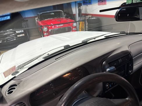 Used 2010 Ford Ranger XL RWD image 88