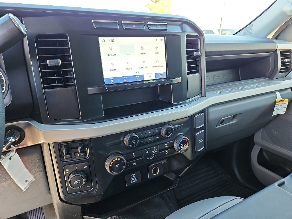 Used 2023 Ford F250 XL w/ XL Chrome Package AWD/4WD image 24