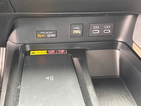 Used 2026 Toyota Camry LE image 24