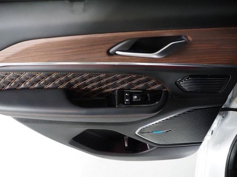 Used 2023 Jeep Grand Cherokee Summit 4xe w/ Advanced Protech Group IV image 82