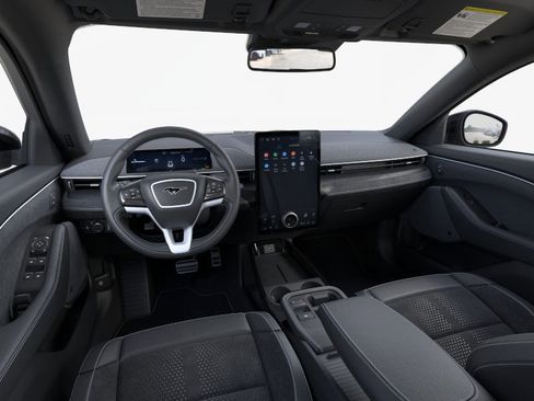 New 2025 Ford Mustang Mach-E GT image 9