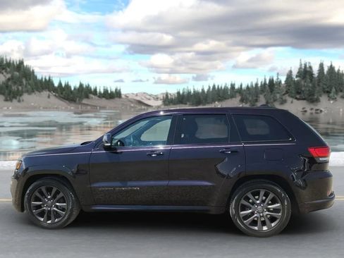 Used 2019 Jeep Grand Cherokee High Altitude image 3