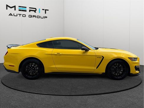Used 2017 Ford Mustang Shelby GT350 w/ Electronics Package RWD image 10
