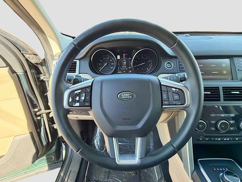 Used 2017 Land Rover Discovery Sport HSE image 37