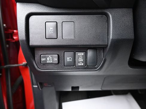 Used 2023 Toyota Tacoma TRD Sport w/ Black Out Package (TMS) image 19