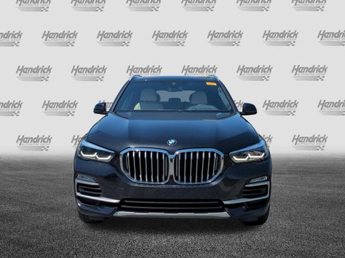 Used 2021 BMW X5 xDrive40i w/ Premium Package image 3