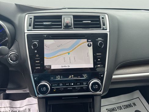 Used 2019 Subaru Outback 2.5i Touring AWD/4WD image 15