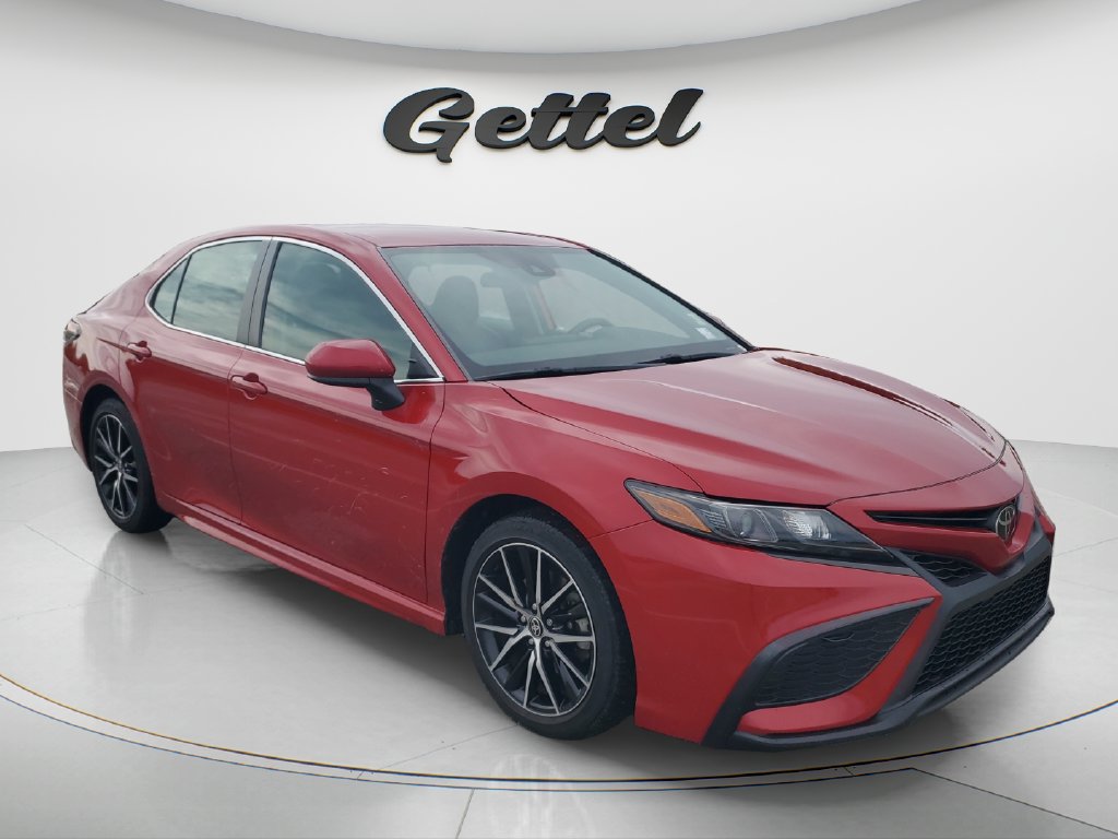 Certified 2021 Toyota Camry SE FWD image 3