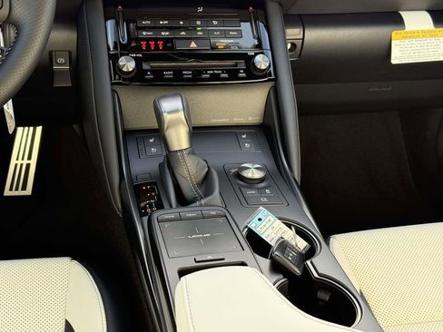 Used 2025 Lexus IS 350 F Sport image 20