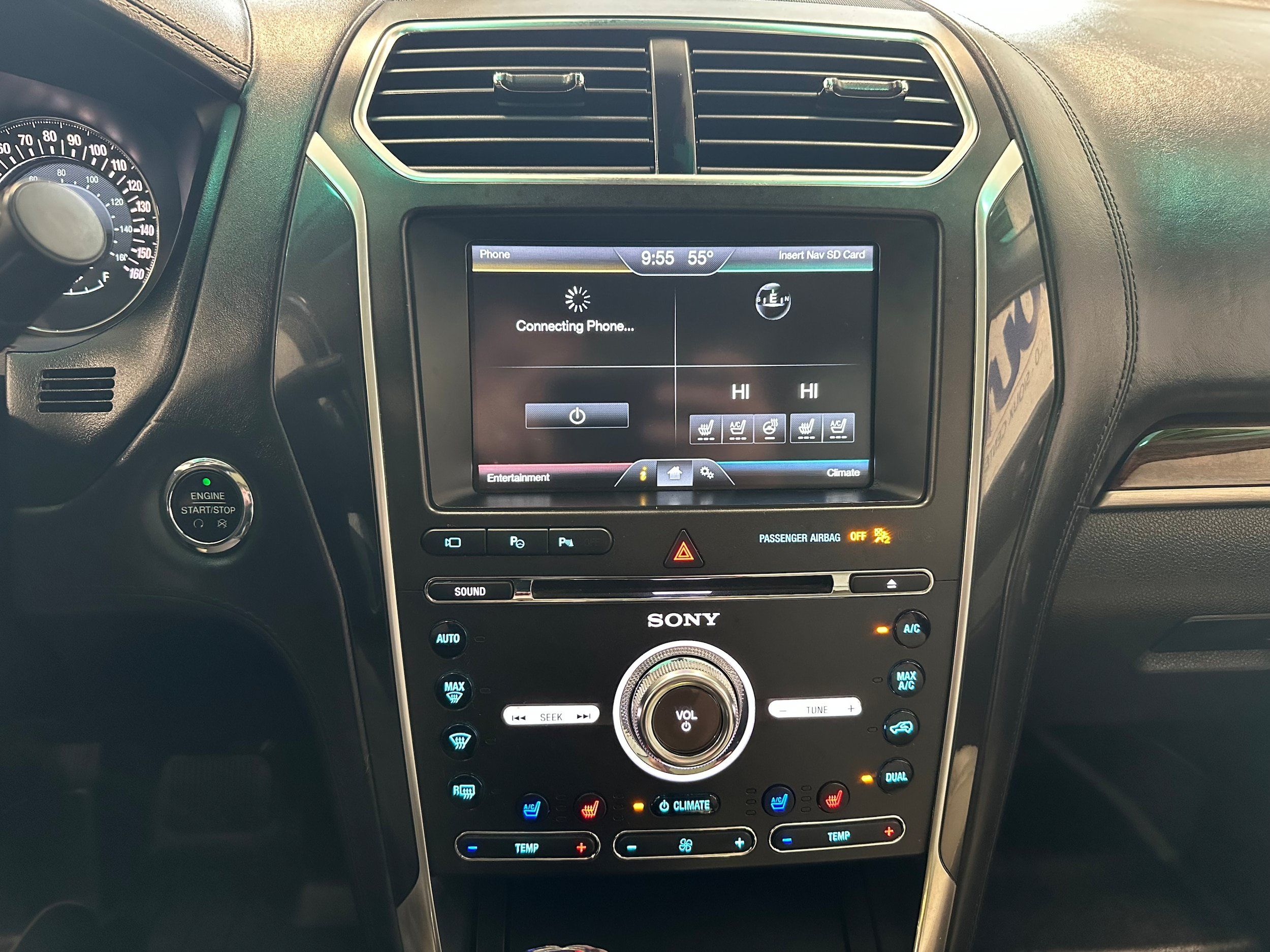 Used 2016 Ford Explorer Platinum AWD/4WD image 20