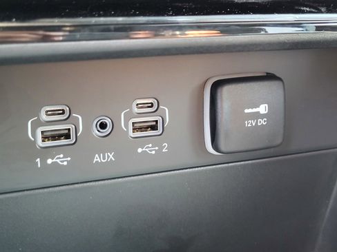 New 2026 Jeep Grand Cherokee L Limited image 17