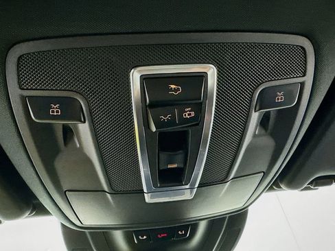 Used 2018 Mercedes-Benz GLE 350 4MATIC image 17