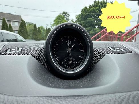 Used 2018 Maserati Levante AWD/4WD image 20
