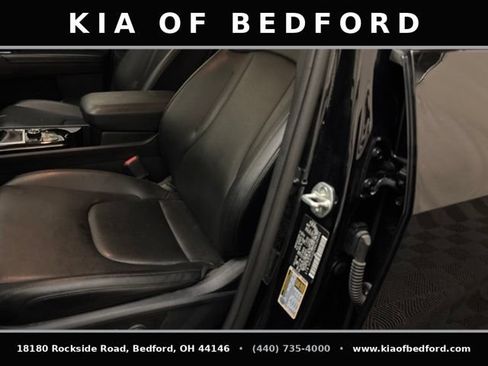 Used 2024 Kia Sportage EX AWD/4WD image 13