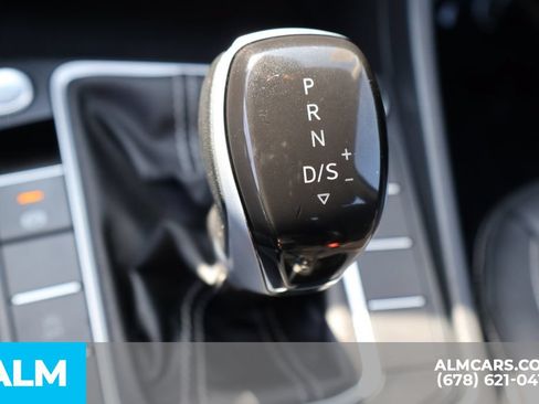 Used 2024 Volkswagen Jetta SE FWD image 33