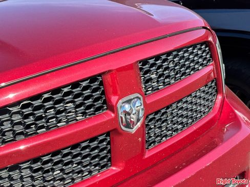 Used 2015 RAM 1500 Express AWD/4WD image 7