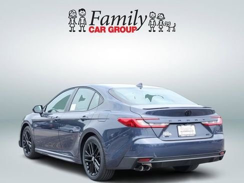 New 2026 Toyota Camry SE FWD image 3