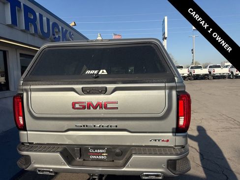 Used 2025 GMC Sierra 1500 AT4 w/ Technology Package image 5