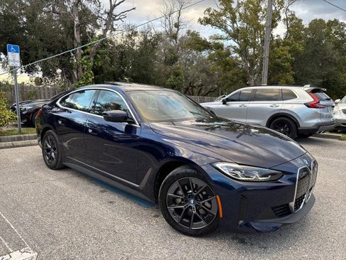 Used 2023 BMW i4 eDrive35 image 5