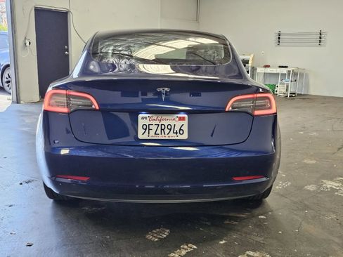 Used 2023 Tesla Model 3 Standard Range RWD image 3