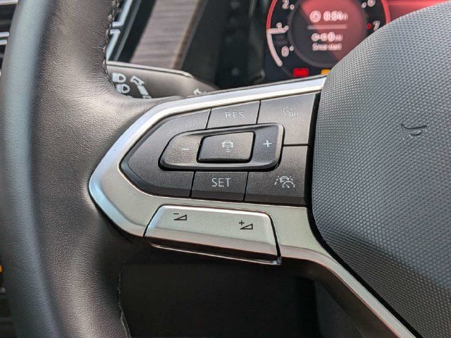 Used 2026 Volkswagen Atlas SEL Premium R-Line AWD/4WD image 32