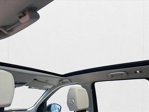 Certified 2025 Land Rover Discovery Sport S image 20