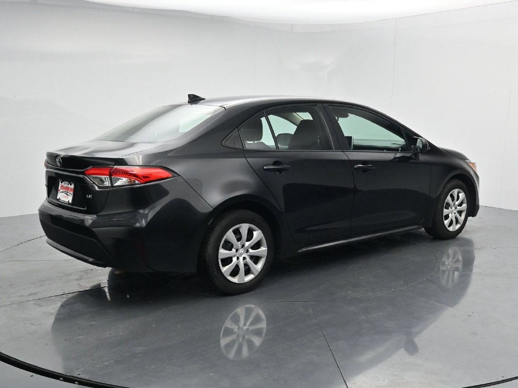 Used 2020 Toyota Corolla LE FWD image 8