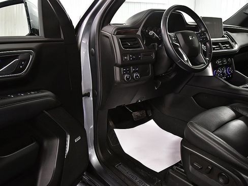 Used 2021 Chevrolet Tahoe Z71 image 13