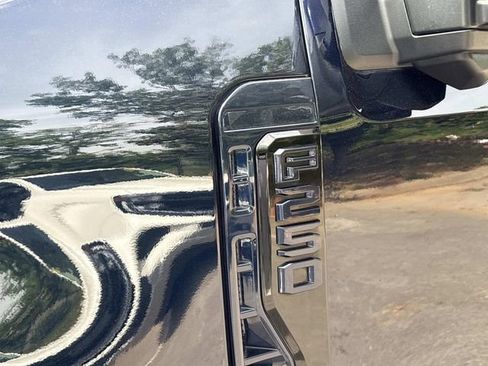 Used 2024 Ford F250 Platinum AWD/4WD image 11