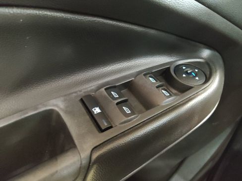 Used 2018 Ford Escape S image 27