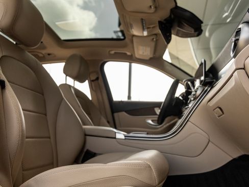 Used 2021 Mercedes-Benz GLC 300 4MATIC w/ Multimedia Package image 43