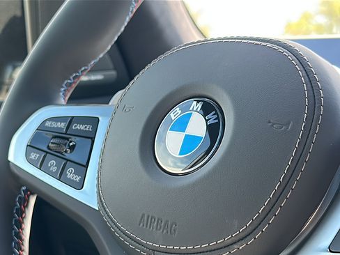 New 2026 BMW X5 M60i w/ Executive Package image 21