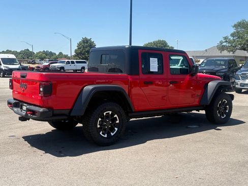 Used 2026 Jeep Gladiator Rubicon AWD/4WD image 8