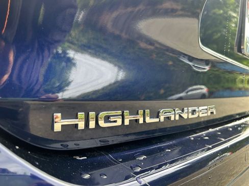 Used 2023 Toyota Highlander Limited AWD/4WD image 34
