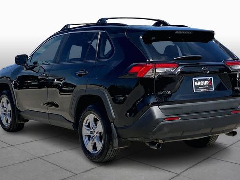 Used 2025 Toyota RAV4 XLE w/ Convenience Package image 12