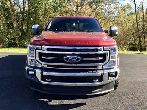 Used 2022 Ford F250 Lariat w/ Chrome Package image 5