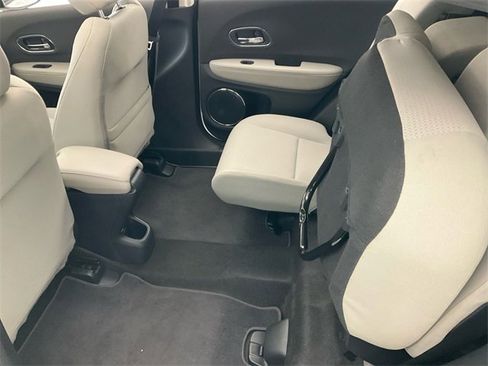Certified 2022 Honda HR-V EX image 25