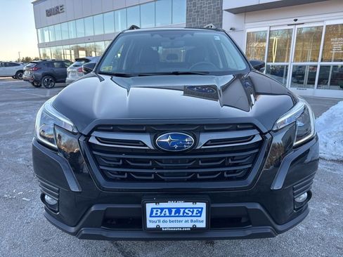 Used 2023 Subaru Forester Limited image 6