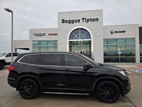 Used 2016 Honda Pilot EX-L image 2