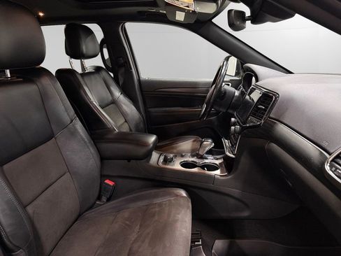 Used 2021 Jeep Grand Cherokee Altitude image 14