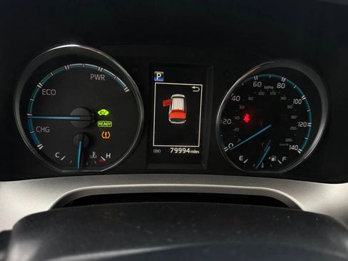 Used 2018 Toyota RAV4 XLE w/ Protection Package image 22