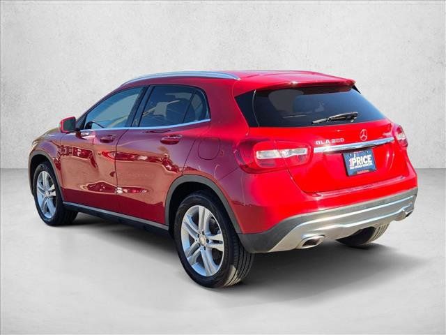Used 2017 Mercedes-Benz GLA 250 4MATIC image 9