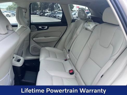 Certified 2026 Volvo XC60 T8 Ultra w/ Climate Package AWD/4WD image 21
