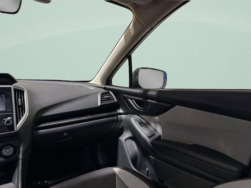 Used 2018 Subaru Crosstrek 2.0i Premium image 13