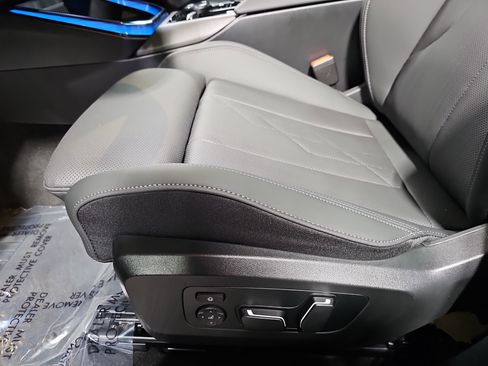 New 2026 BMW X3 xDrive30 w/ M Sport Package image 29