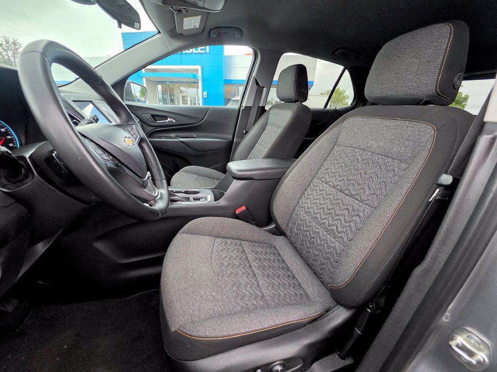 Used 2024 Chevrolet Equinox LT FWD image 15