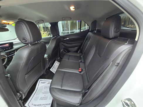 Used 2024 Buick Encore GX Sport Touring FWD image 13