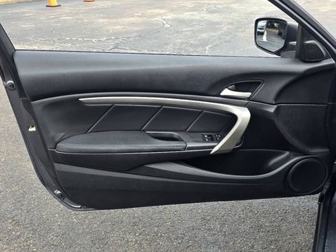 Used 2012 Honda Accord EX image 9